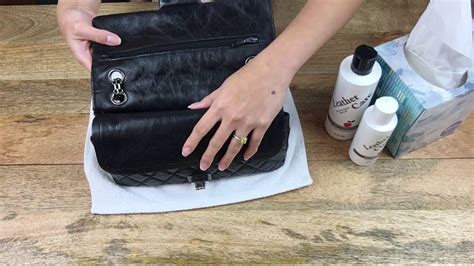 Chanel leather bag cleaning